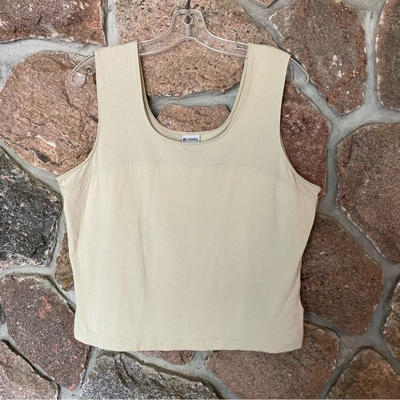 Vintage 90s Columbia womens tank top - Picture 2 of 6